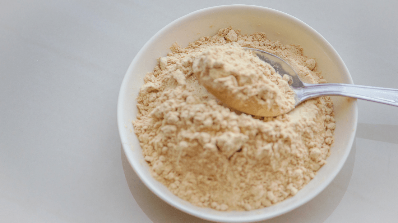 Maca Root Powder to balance hormones and lose belly fat after 40